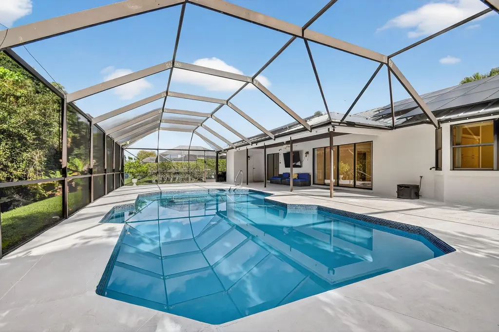 234 Ponce De Leon Street Royal Palm Beach FL 33411
