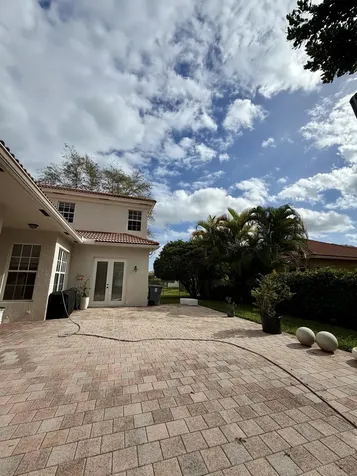 5684 Via De La Plata Circle Delray Beach FL 33484