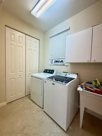 5684 Via De La Plata Circle Delray Beach FL 33484