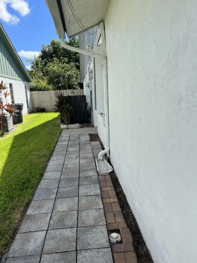 12026 Suellen Circle Wellington FL 33414