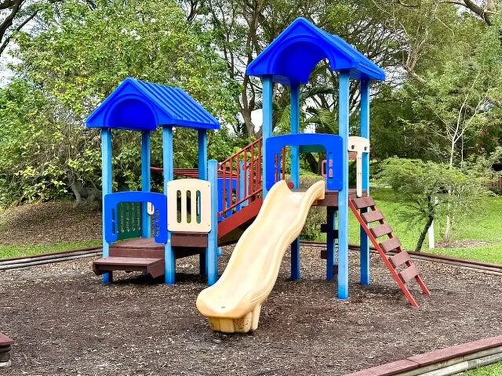 8081 Severn Drive Boca Raton FL 33433