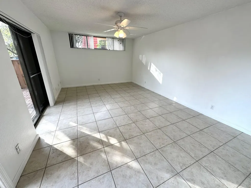 8081 Severn Drive Boca Raton FL 33433