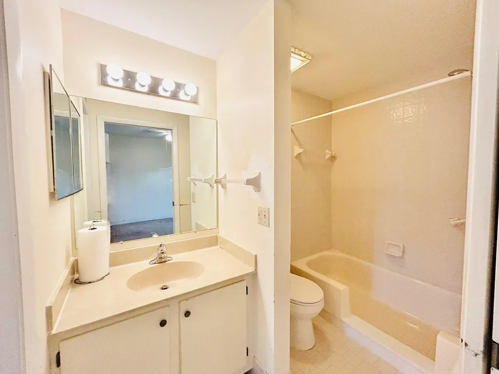 2641 Gately Drive W West Palm Beach FL 33415
