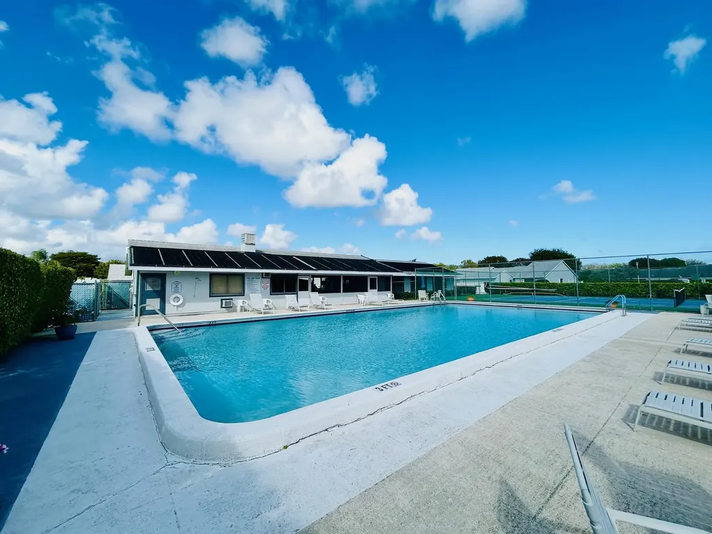 2641 Gately Drive W West Palm Beach FL 33415