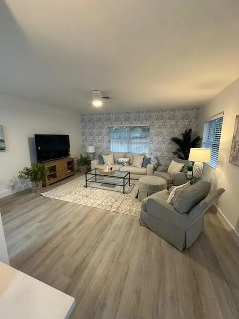522 Eastwind Drive North Palm Beach FL 33408