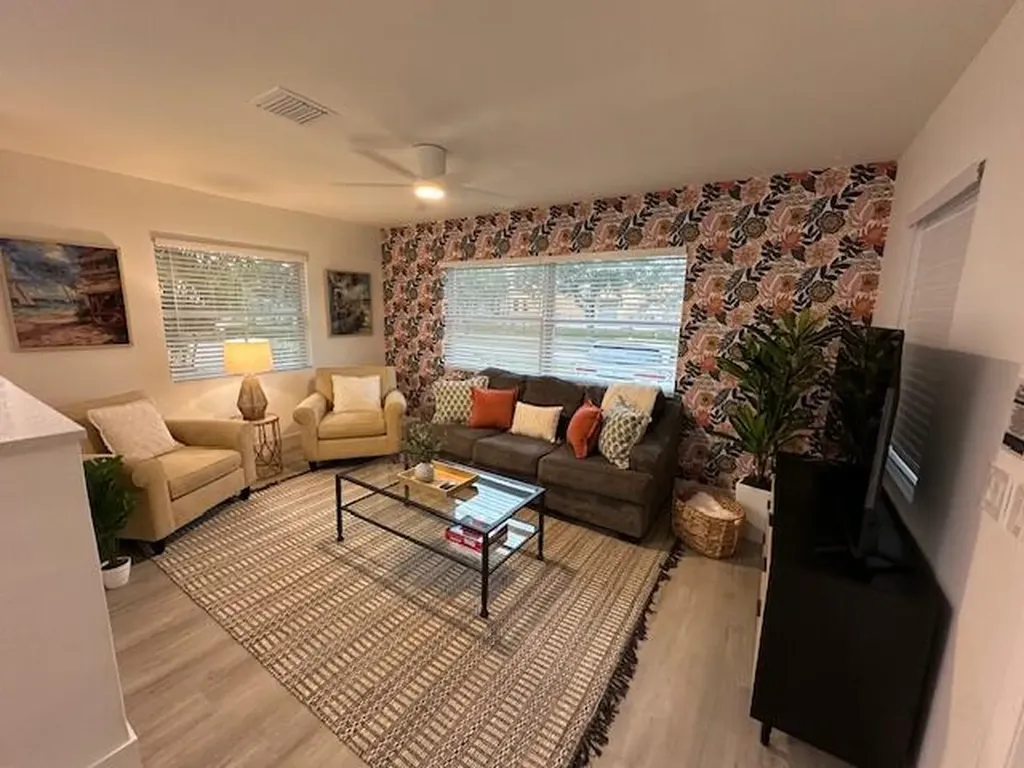 524 Eastwind Drive North Palm Beach FL 33408