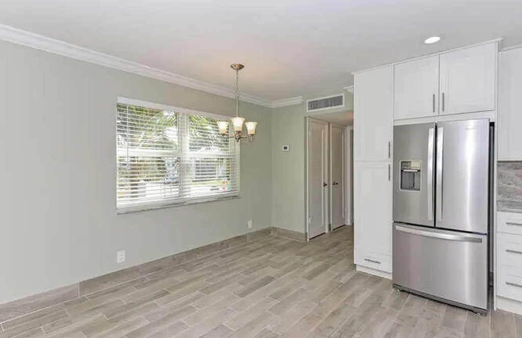 864 Normandy R Delray Beach FL 33484