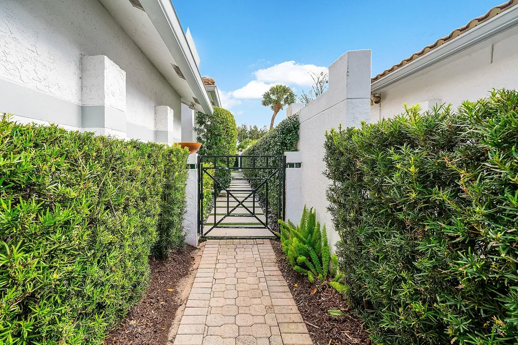 2224 NW 62nd Drive Boca Raton FL 33496