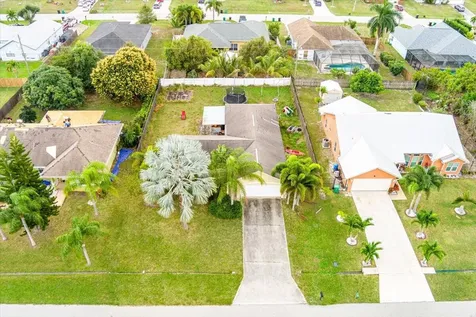 1366 SW Wampler Avenue Port St Lucie FL 34953