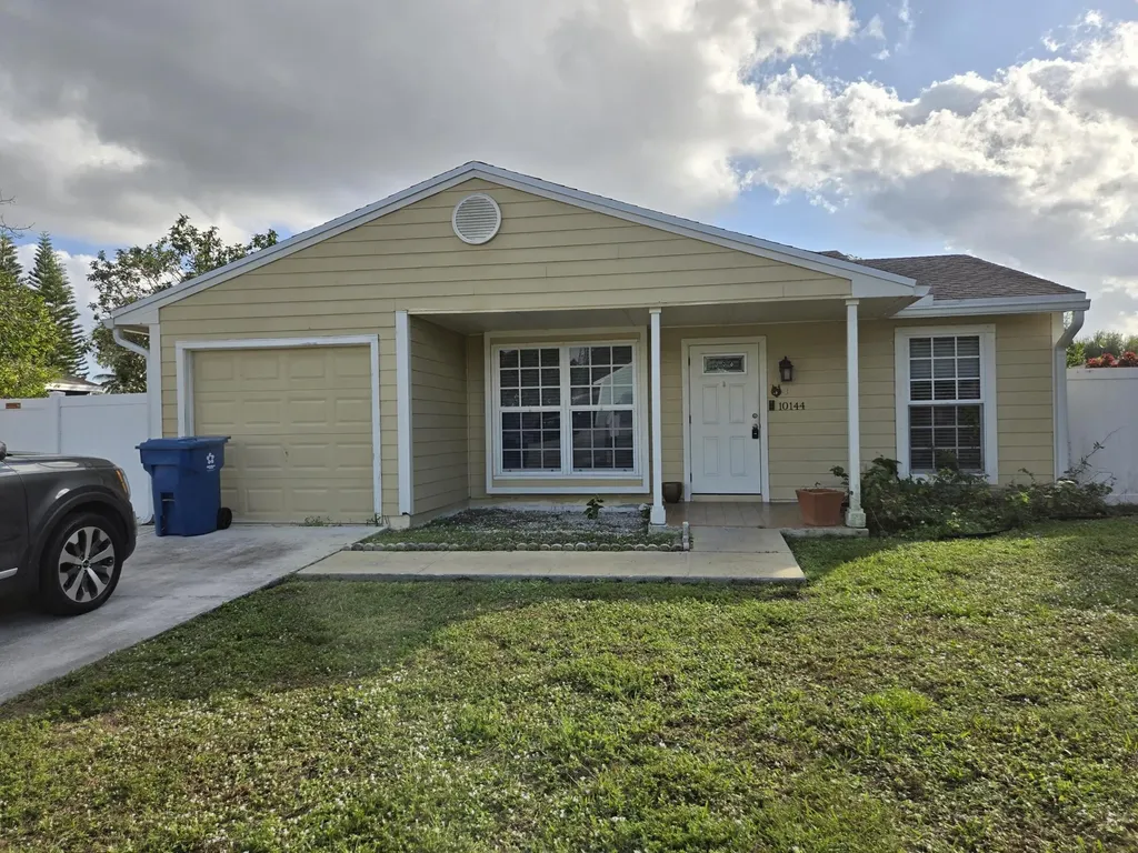 10144 Mikado Lane Royal Palm Beach FL 33411