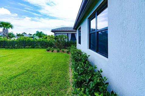 519 SE Villandry Way Port St Lucie FL 34984