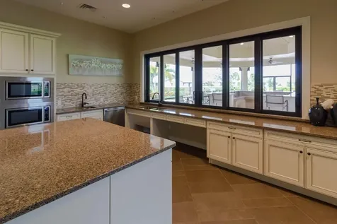 519 SE Villandry Way Port St Lucie FL 34984