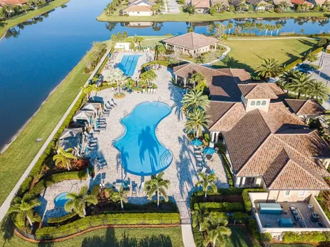 519 SE Villandry Way Port St Lucie FL 34984