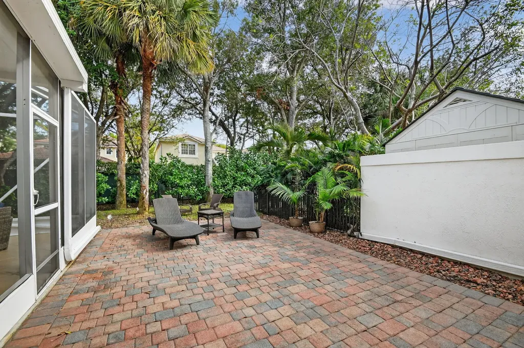 1605 E Classical Boulevard Delray Beach FL 33445