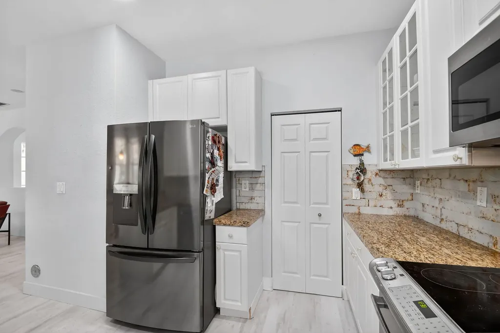 1605 E Classical Boulevard Delray Beach FL 33445