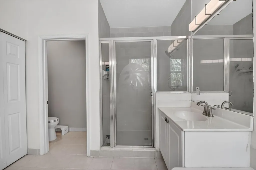 1605 E Classical Boulevard Delray Beach FL 33445