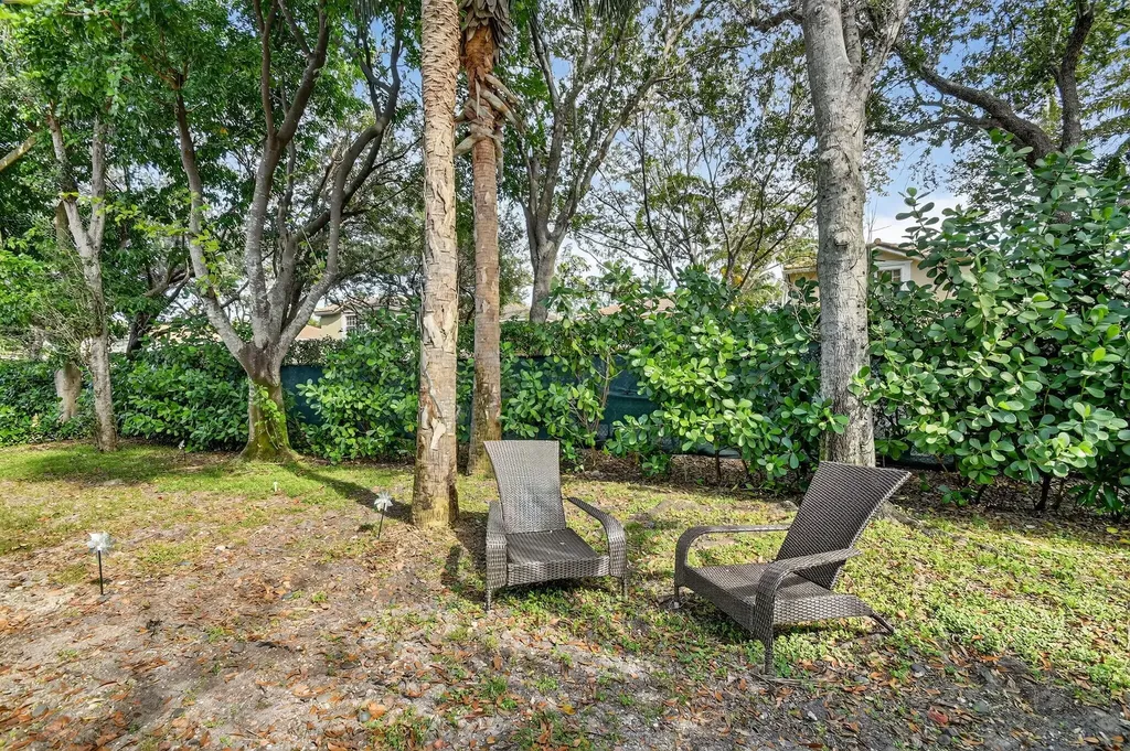 1605 E Classical Boulevard Delray Beach FL 33445