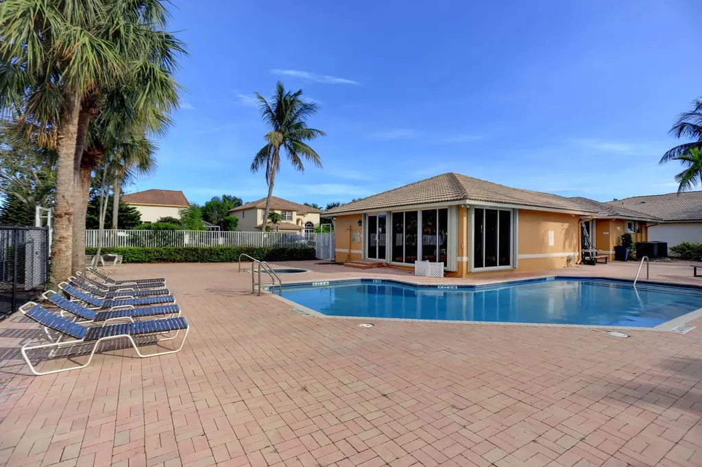 1605 E Classical Boulevard Delray Beach FL 33445