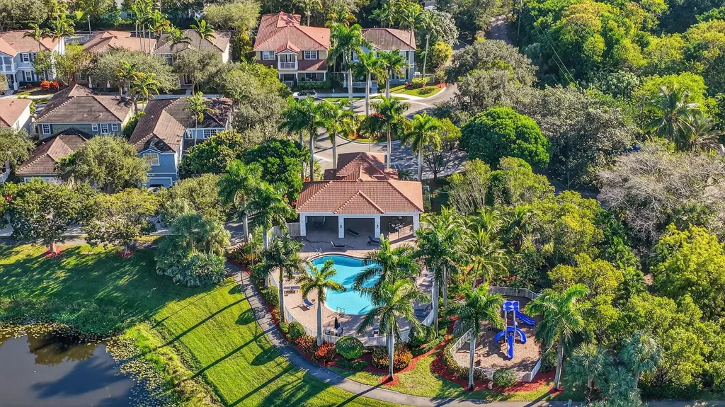 1605 E Classical Boulevard Delray Beach FL 33445