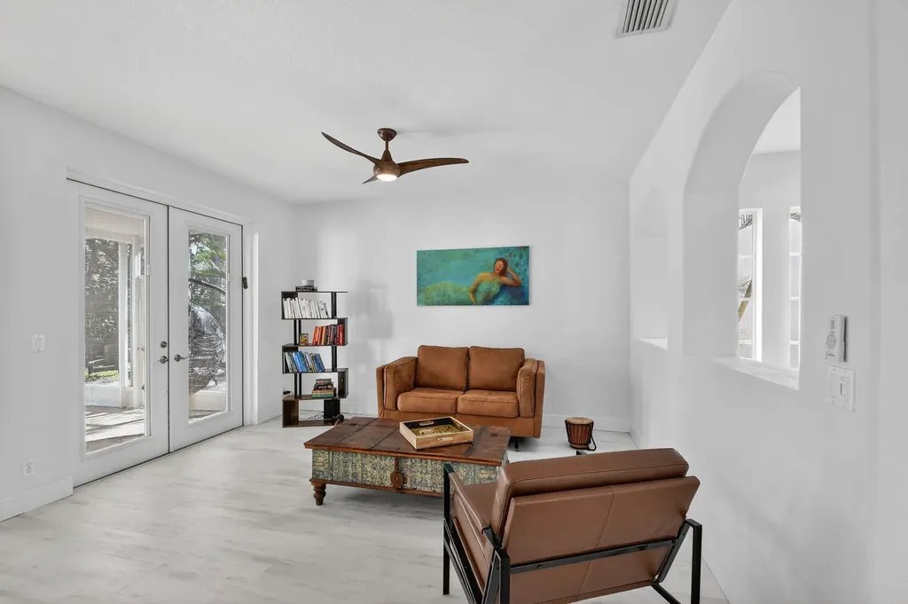 1605 E Classical Boulevard Delray Beach FL 33445