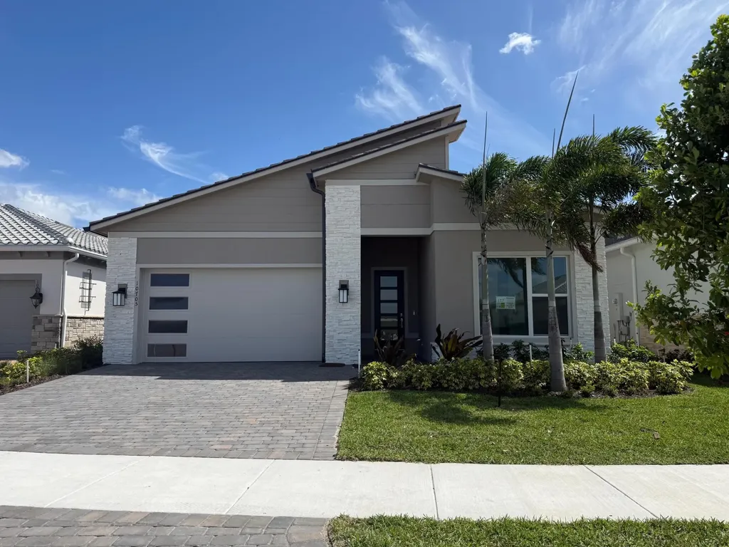 10705 Northbrook Circle Palm Beach Gardens FL 33412