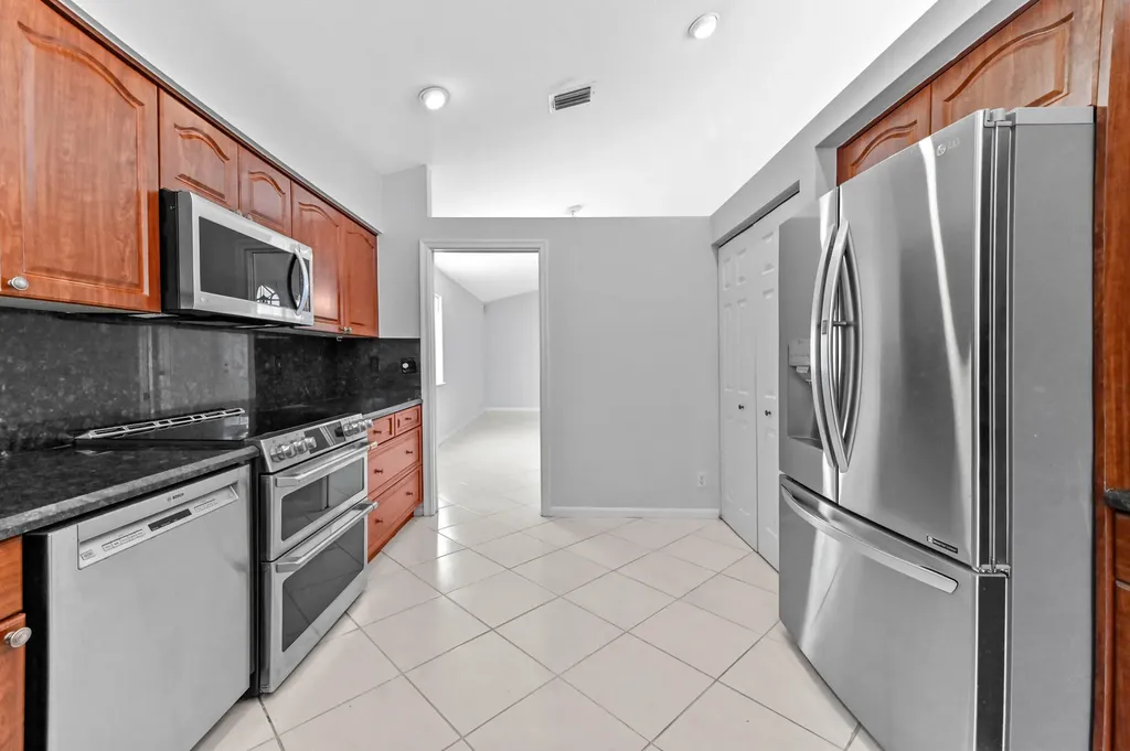 14066 Glenlyon Court Delray Beach FL 33446