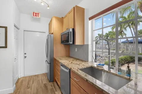 14066 Glenlyon Court Delray Beach FL 33446