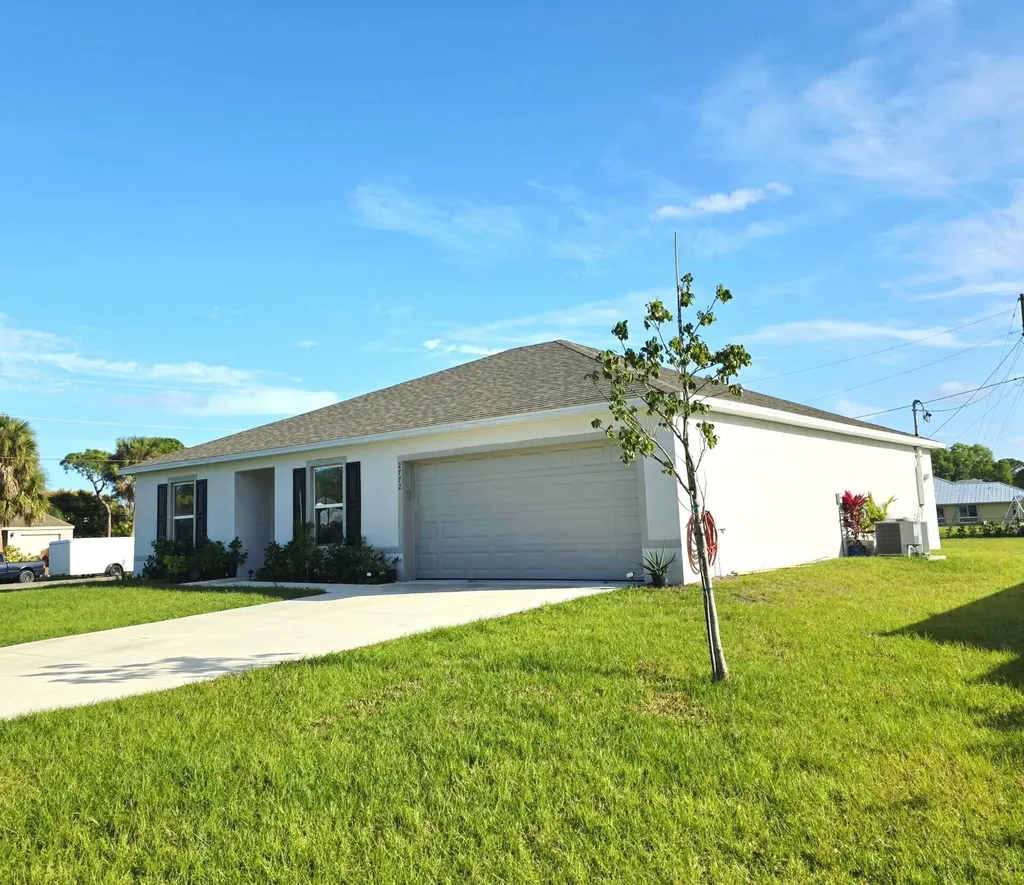 2772 SE Garfield Avenue Port St Lucie FL 34952