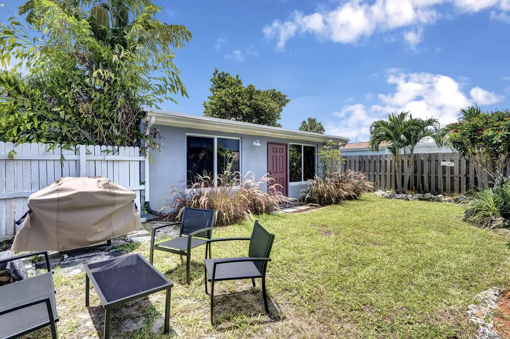 6410 S Olive Avenue West Palm Beach FL 33405