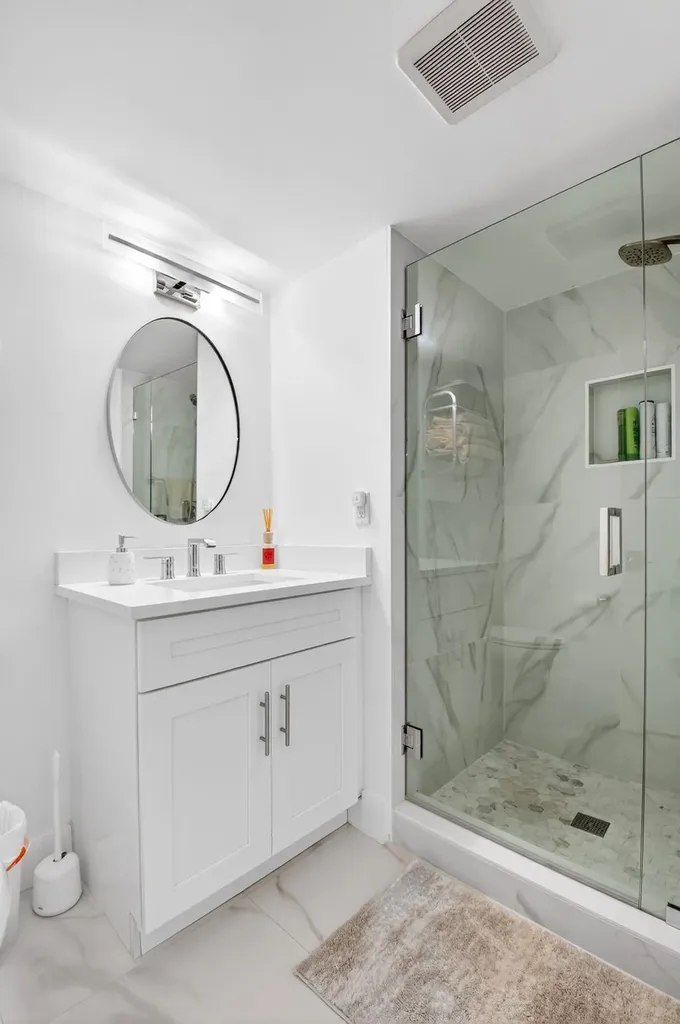 18 Westgate Lane Boynton Beach FL 33436