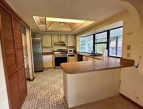 1975 SW Import Drive Port St Lucie FL 34953