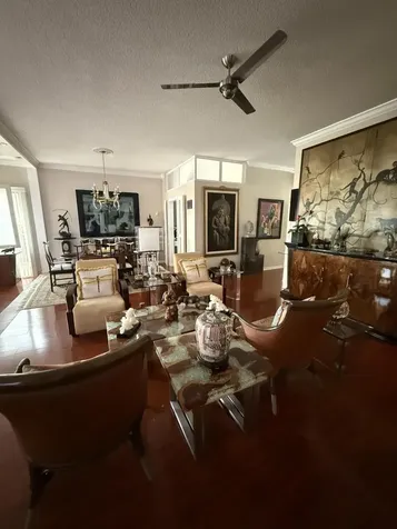 222 E Tall Oaks Circle Palm Beach Gardens FL 33410