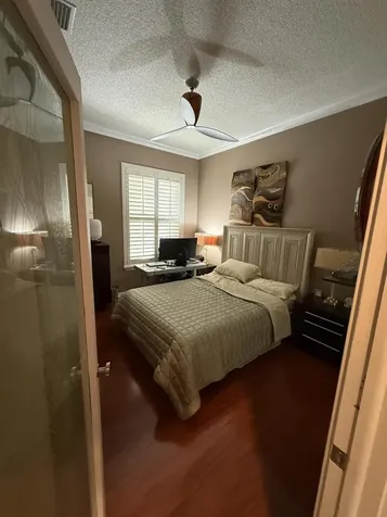 222 E Tall Oaks Circle Palm Beach Gardens FL 33410
