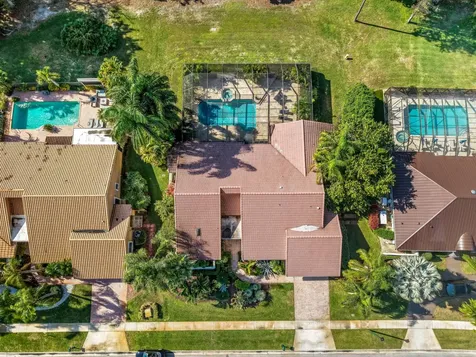 10571 Boca Woods Lane Boca Raton FL 33428