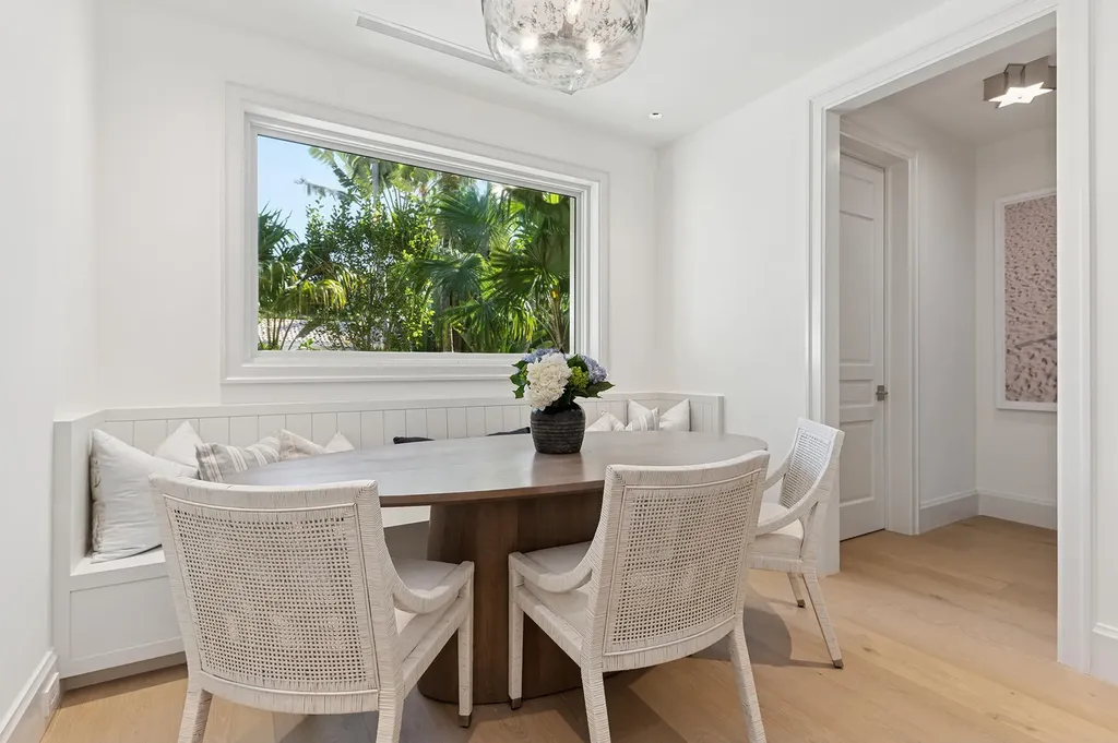 232 La Puerta Way Palm Beach FL 33480