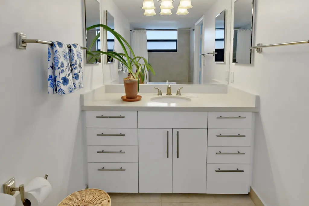 2860 S Ocean Boulevard Palm Beach FL 33480
