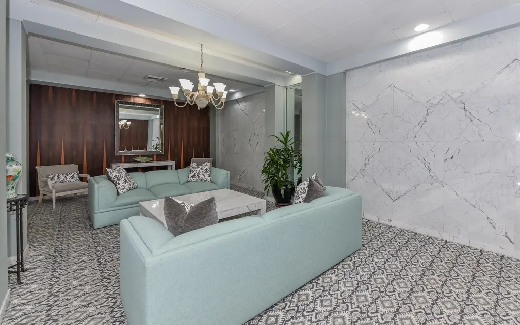 2860 S Ocean Boulevard Palm Beach FL 33480