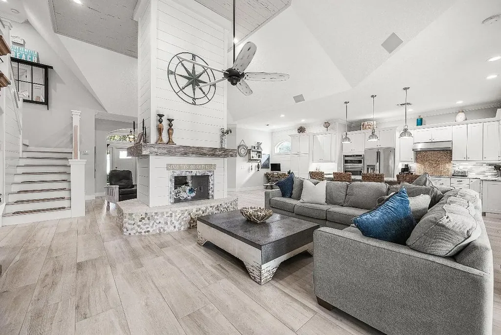 906 Dolphin Drive Jupiter FL 33458