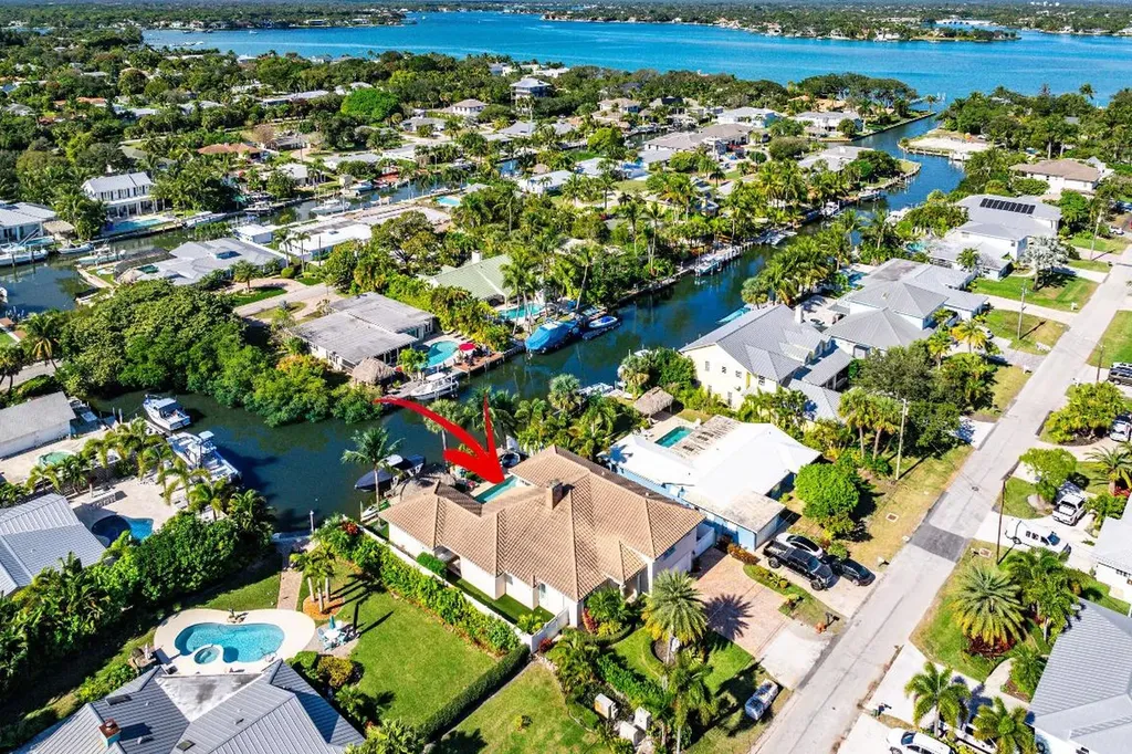 906 Dolphin Drive Jupiter FL 33458