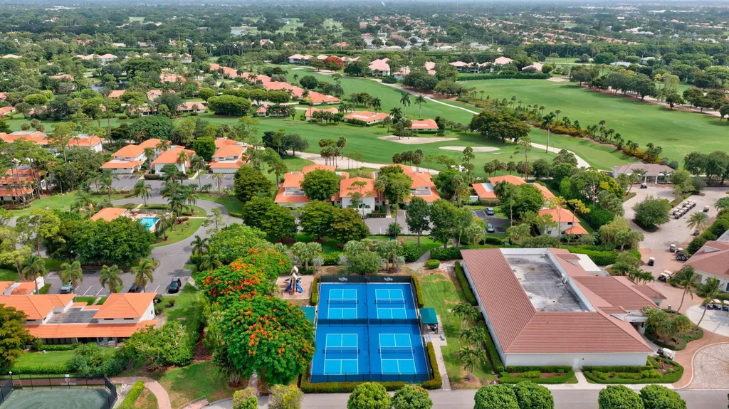 4265 N Quail Ridge Drive Boynton Beach FL 33436