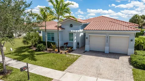 8199 NW 124th Terrace Parkland FL 33076