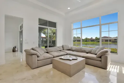 8199 NW 124th Terrace Parkland FL 33076