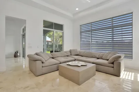 8199 NW 124th Terrace Parkland FL 33076