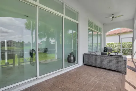 8199 NW 124th Terrace Parkland FL 33076