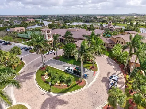 8199 NW 124th Terrace Parkland FL 33076