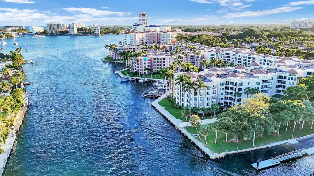 100 SE 5th Avenue Boca Raton FL 33432