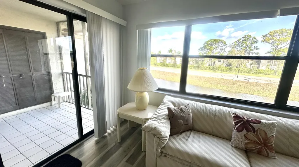 7593 Tahiti Lane Lake Worth FL 33467