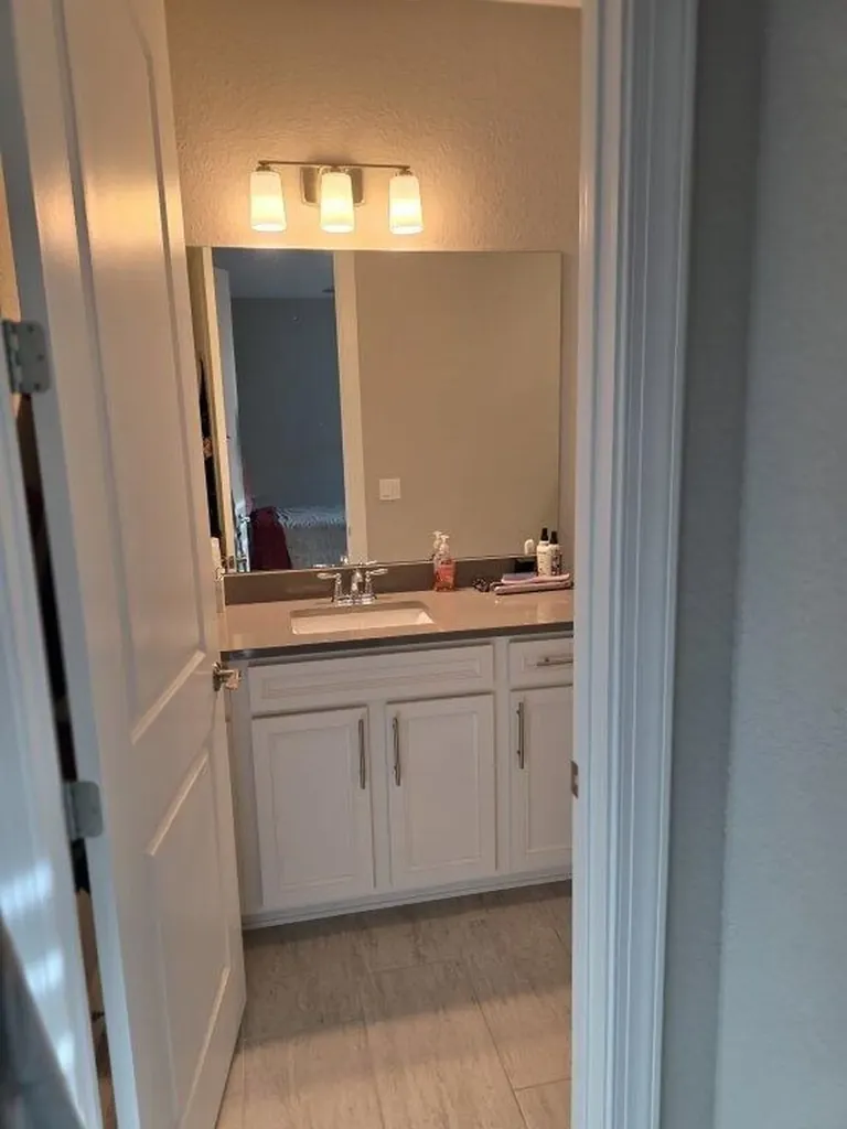 527 SE Vallarta Drive Port St Lucie FL 34984