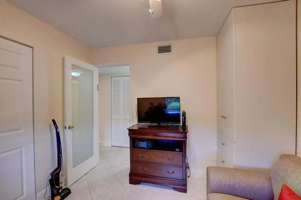7539 S Oriole Boulevard Delray Beach FL 33446