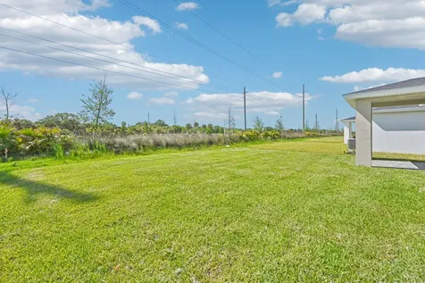 5461 Hampton Park Circle Vero Beach FL 32966